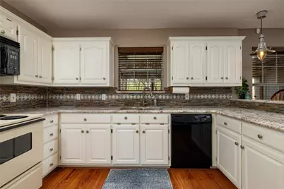 136 Southwinds Drive, Weatherford, TX 76087 - Photo 15