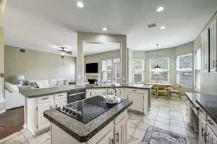 3622 Flagstone Dr, Carrollton, TX 75007 - Photo 15