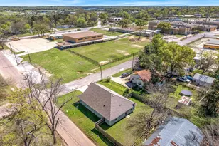 1011 Athens St, Canton, TX 75103 - Photo 37