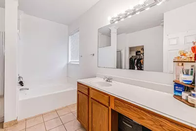 804 Ridge Point Drive, Grand Prairie, TX 75052 - Photo 23