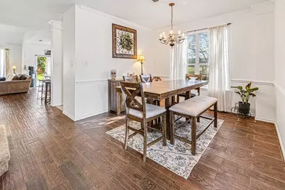 804 Ridge Point Drive, Grand Prairie, TX 75052 - Photo 7