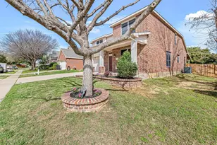 804 Ridge Point Dr, Grand Prairie, TX 75052 - Photo 5