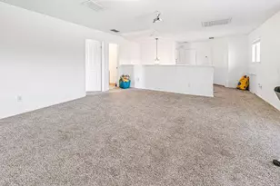 804 Ridge Point Dr, Grand Prairie, TX 75052 - Photo 33