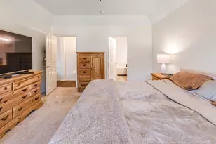 804 Ridge Point Dr, Grand Prairie, TX 75052 - Photo 21