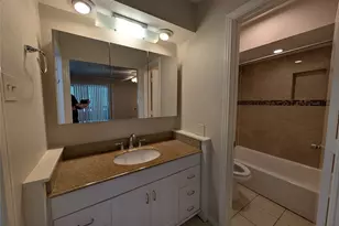 2923 Shelby Ave, Dallas, TX 75219 - Photo 11