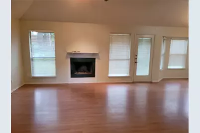 509 Baylor Drive, Arlington, TX 76010 - Photo 3