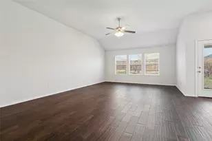 2924 Montrose Trl, Forney, TX 75126 - Photo 3