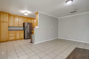 521 Nathan St, Burleson, TX 76028 - Photo 11