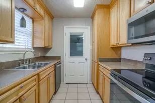 521 Nathan St, Burleson, TX 76028 - Photo 19