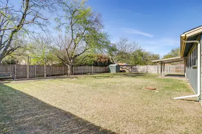 521 Nathan Street, Burleson, TX 76028 - Photo 37