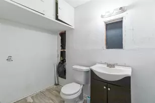 509 Scott St, Tye, TX 79563 - Photo 11