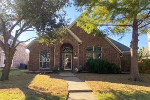 13675 Fall Harvest Dr, Frisco, TX 75033 - Photo 1