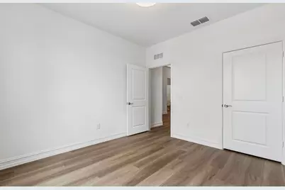 321 Cloverdale Lane, McKinney, TX 75071 - Photo 3