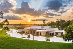 321 Cloverdale Ln, McKinney, TX 75071 - Photo 23