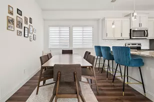 916 Crockett St, Aubrey, TX 76227 - Photo 11