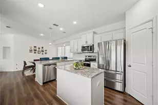 916 Crockett St, Aubrey, TX 76227 - Photo 15