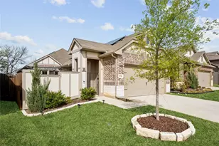 916 Crockett St, Aubrey, TX 76227 - Photo 3