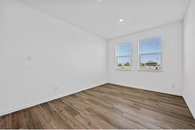 808 Black Hawk Drive, Princeton, TX 75407 - Photo 7