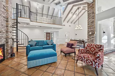 2145 Fountain Square Drive, Fort Worth, TX 76107 - Photo 9