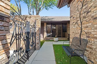2145 Fountain Square Drive, Fort Worth, TX 76107 - Photo 3
