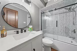 2145 Fountain Square Dr, Fort Worth, TX 76107 - Photo 27