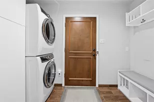 2145 Fountain Square Dr, Fort Worth, TX 76107 - Photo 35