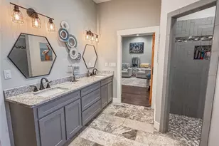 240 Cox Rd, Waxahachie, TX 75167 - Photo 15