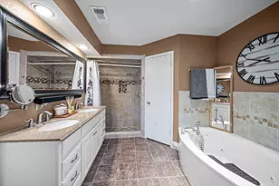 6712 Running Creek Dr, Arlington, TX 76001 - Photo 15