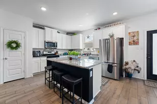 8209 Korat Vis, Godley, TX 76044 - Photo 7