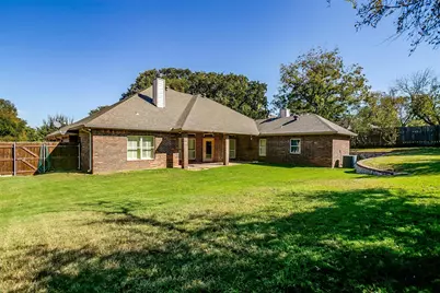 8027 Ravenswood Road, Granbury, TX 76049 - Photo 21