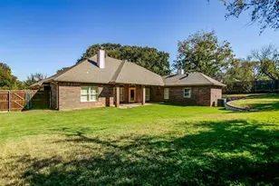 8027 Ravenswood Rd, Granbury, TX 76049 - Photo 21