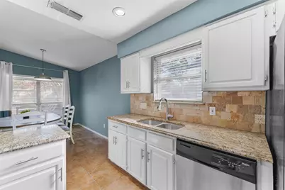 2127 Holt Road, Arlington, TX 76006 - Photo 9