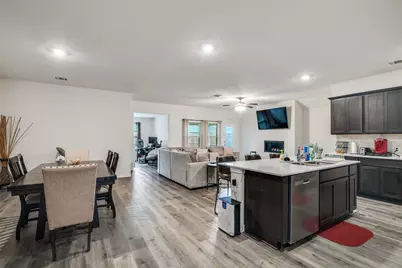 8366 Slowburn Drive, Garland, TX 75043 - Photo 7