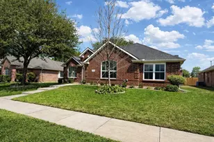 1528 Bosque Dr, Carrollton, TX 75010 - Photo 3