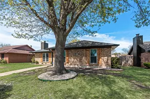 1933 Garden Crest Ln, Dallas, TX 75232 - Photo 3