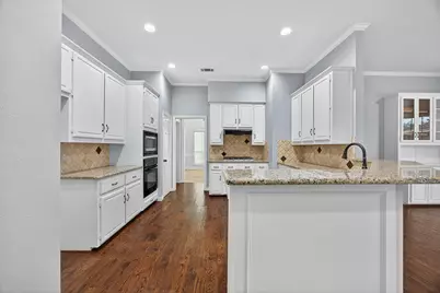 2704 Redfield Drive, Plano, TX 75025 - Photo 11