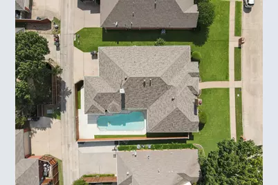 2704 Redfield Drive, Plano, TX 75025 - Photo 35