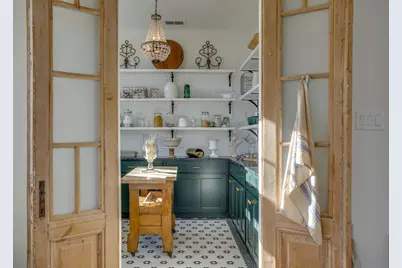 2417 E Lake Drive, Weatherford, TX 76087 - Photo 9