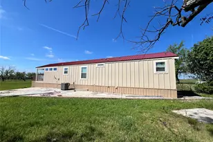 711 S Main St, Carbon, TX 76435 - Photo 25