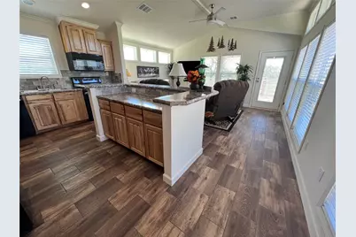 711 S Main Street, Carbon, TX 76435 - Photo 11