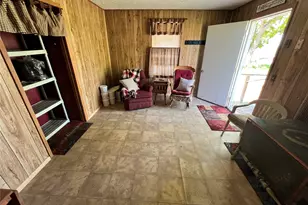 711 S Main St, Carbon, TX 76435 - Photo 37