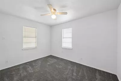 915 Faulkner Lane, Waco, TX 76704 - Photo 9