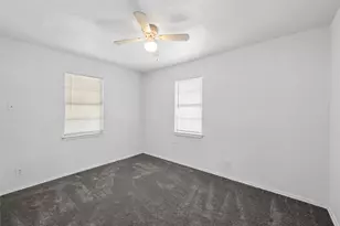 915 Faulkner Ln, Waco, TX 76704 - Photo 9