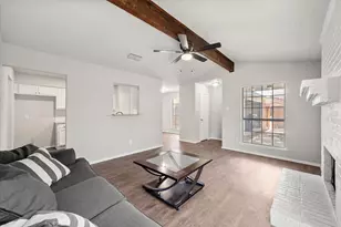 3328 Green Ridge St, Fort Worth, TX 76133 - Photo 9