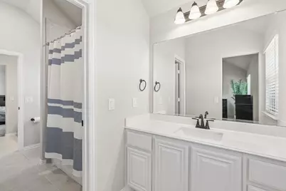 8720 Landergin Mesa Drive, Fort Worth, TX 76131 - Photo 17