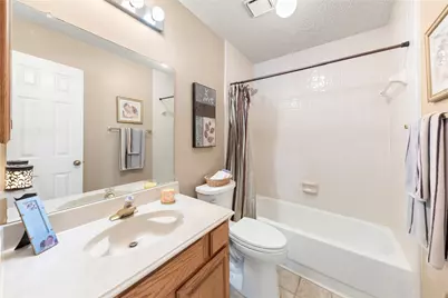 9402 Los Alamos Trail, Irving, TX 75063 - Photo 23