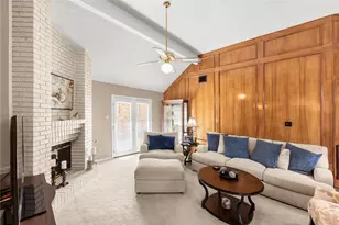 9402 Los Alamos Trail, Irving, TX 75063 - Photo 11