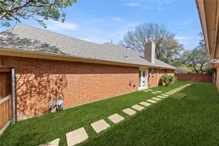 9402 Los Alamos Trail, Irving, TX 75063 - Photo 27