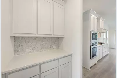 237 Sweetwater Drive, Commerce, TX 75428 - Photo 11