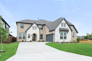 237 Sweetwater Dr, Commerce, TX 75428 - Photo 1